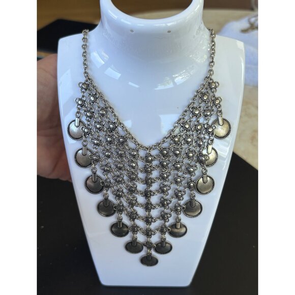 Vintage-Inspired tribal Silver-Tone Bib Necklace With Layered Coin Pendant Desig - Picture 4 of 9